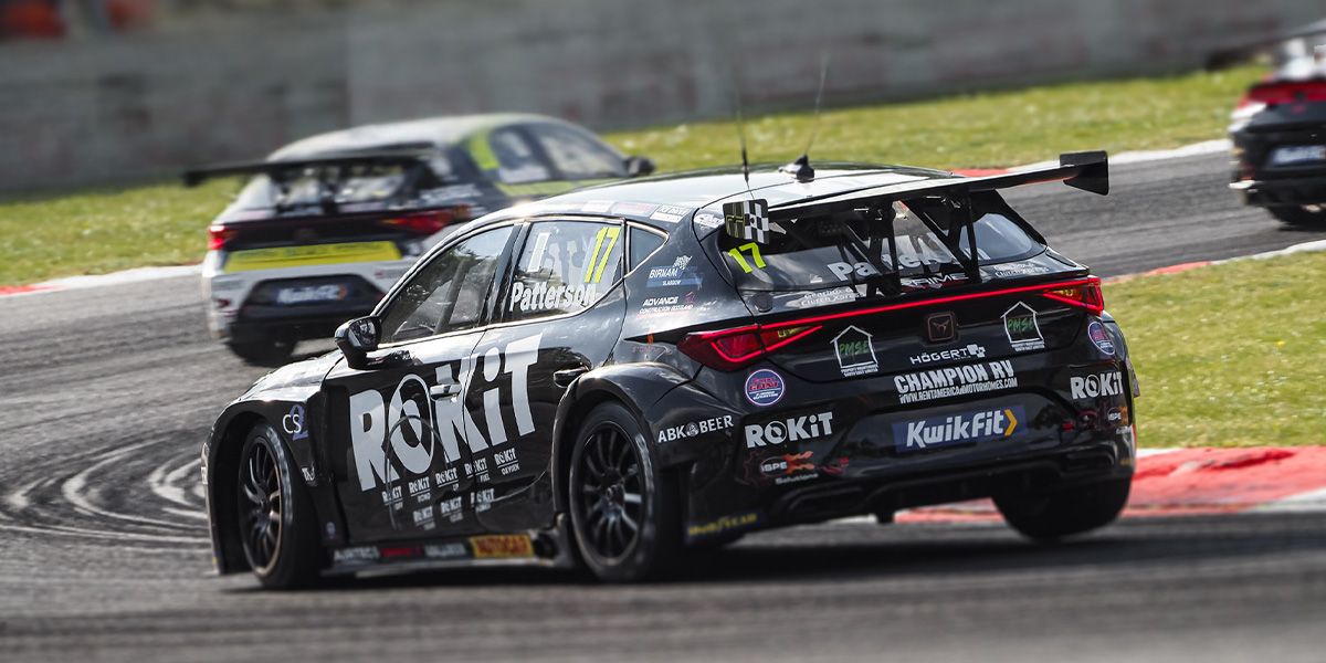 Wspieramy zespół wyścigowy w prestiżowych zawodach BTCC w Wielkiej Brytanii